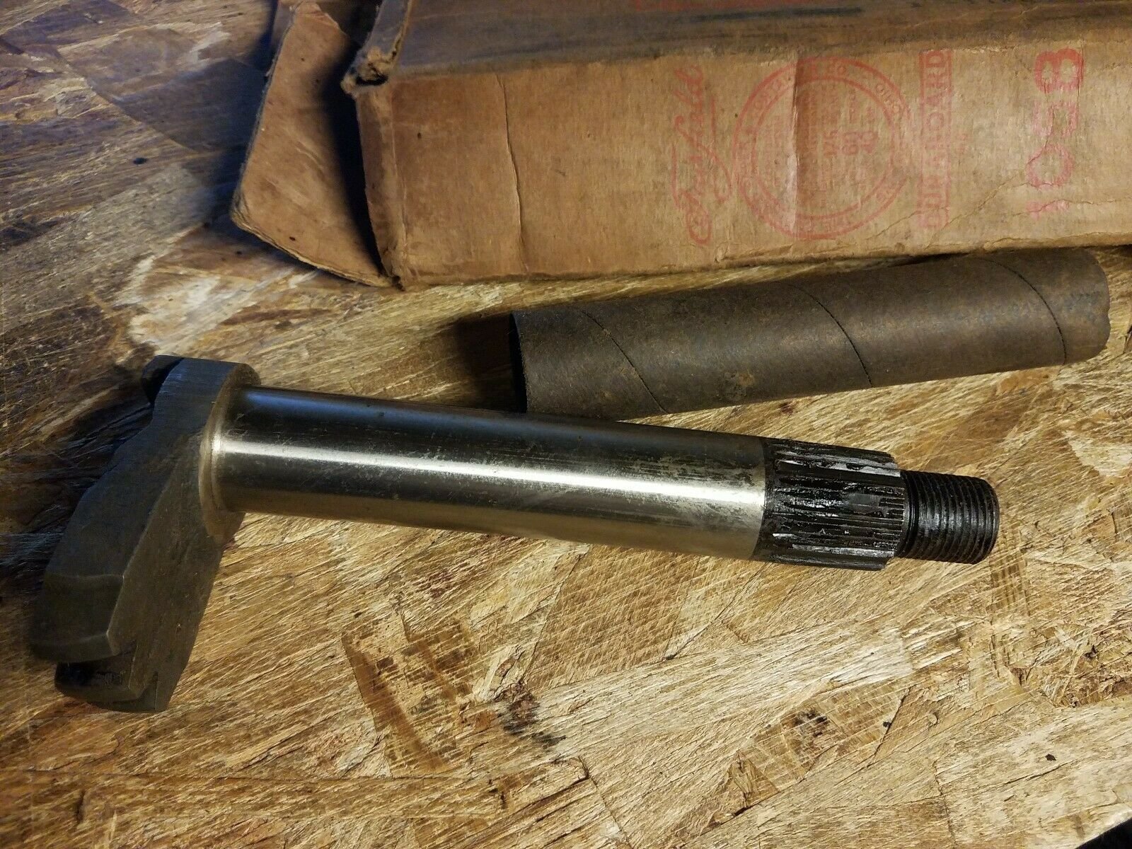 STEERING SECTOR SHAFT