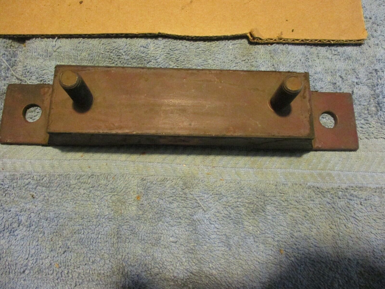 MOTOR MOUNT