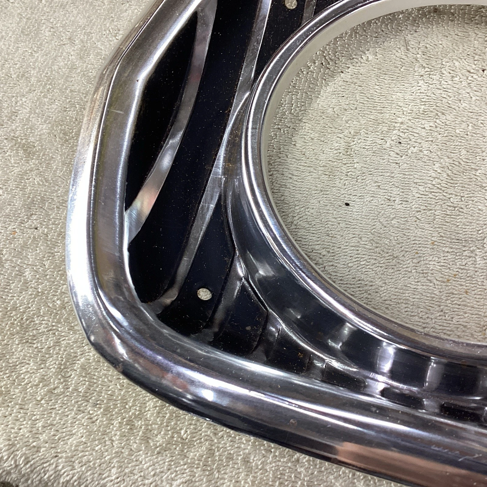 HEADLIGHT BEZEL