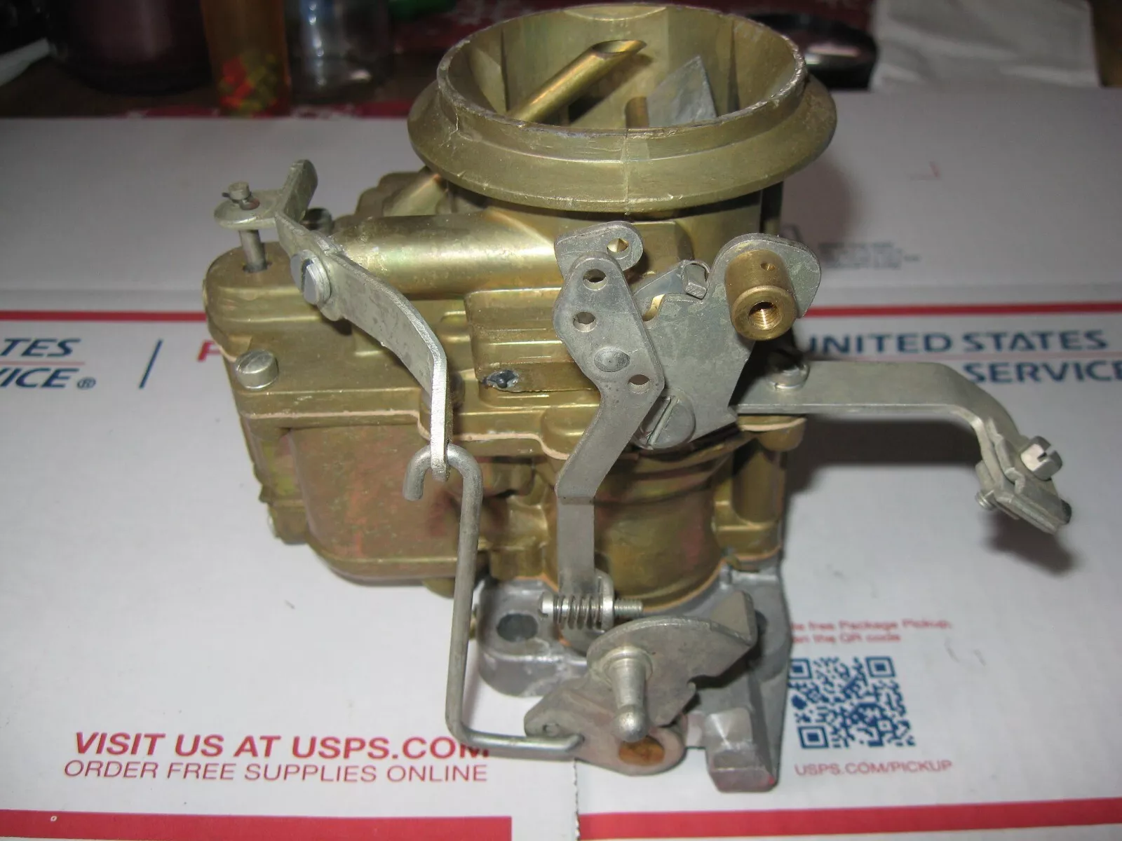 CARBURETOR