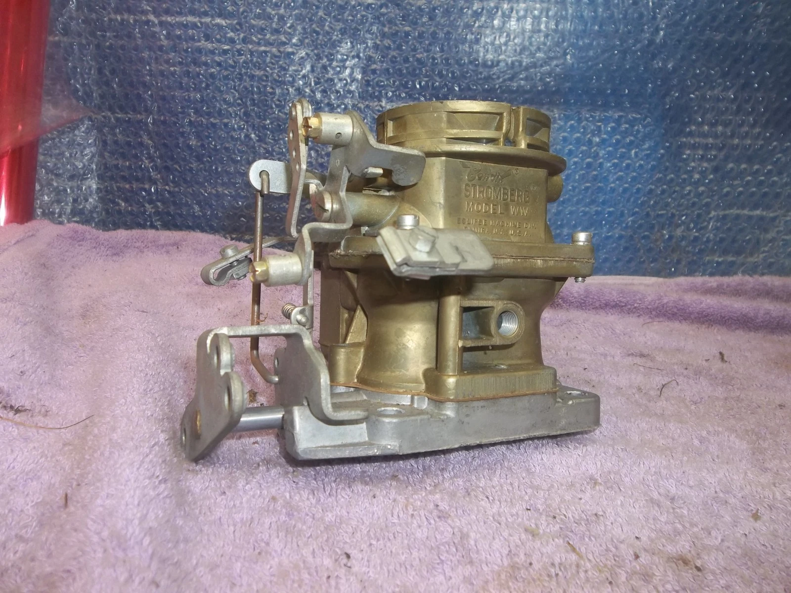 NOS Bendix Stromberg 2 BBL Carburetor 1967-71 GMC Truck 305C & 305E Engines - Image 2