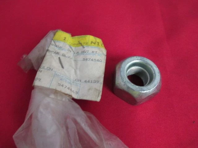 LUG NUT