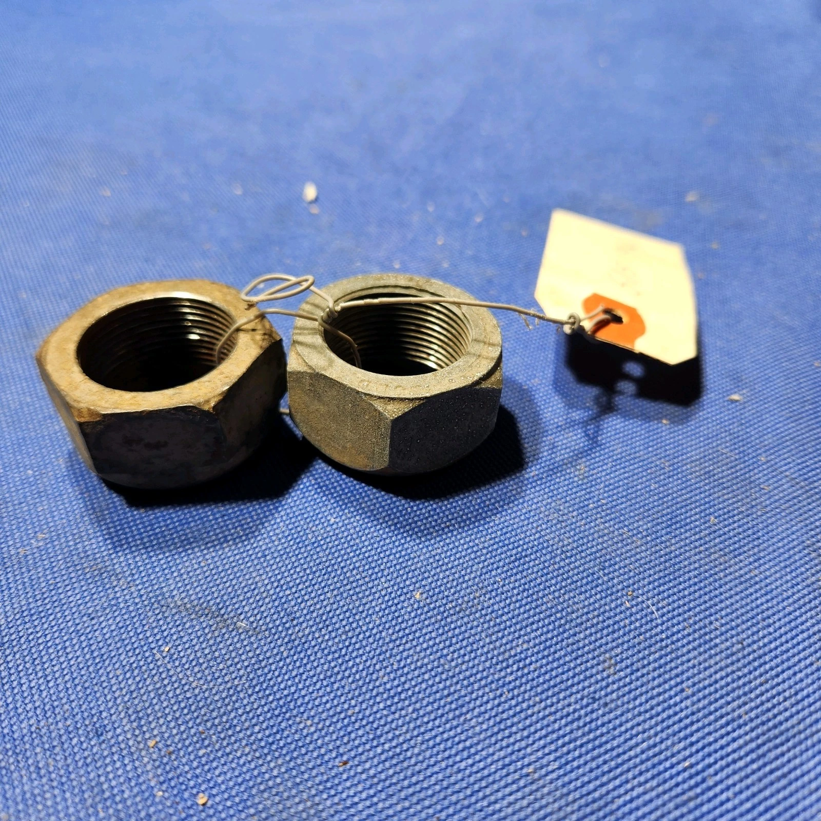 LUG NUT