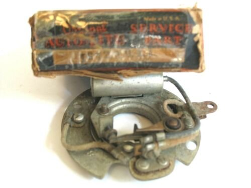 BREAKER PLATE