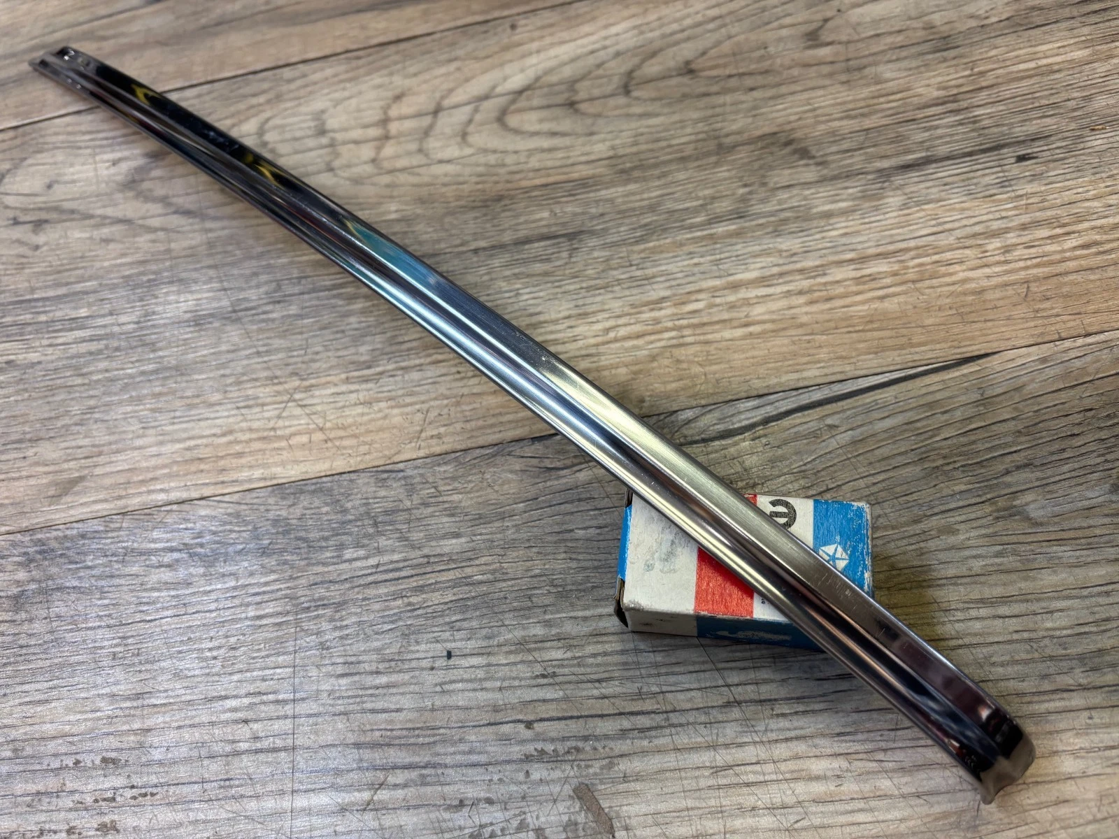 GRILL MOULDING