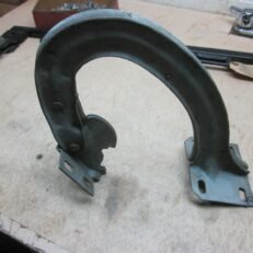 TRUNK HINGE