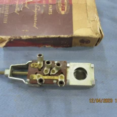 HEADLIGHT SWITCH