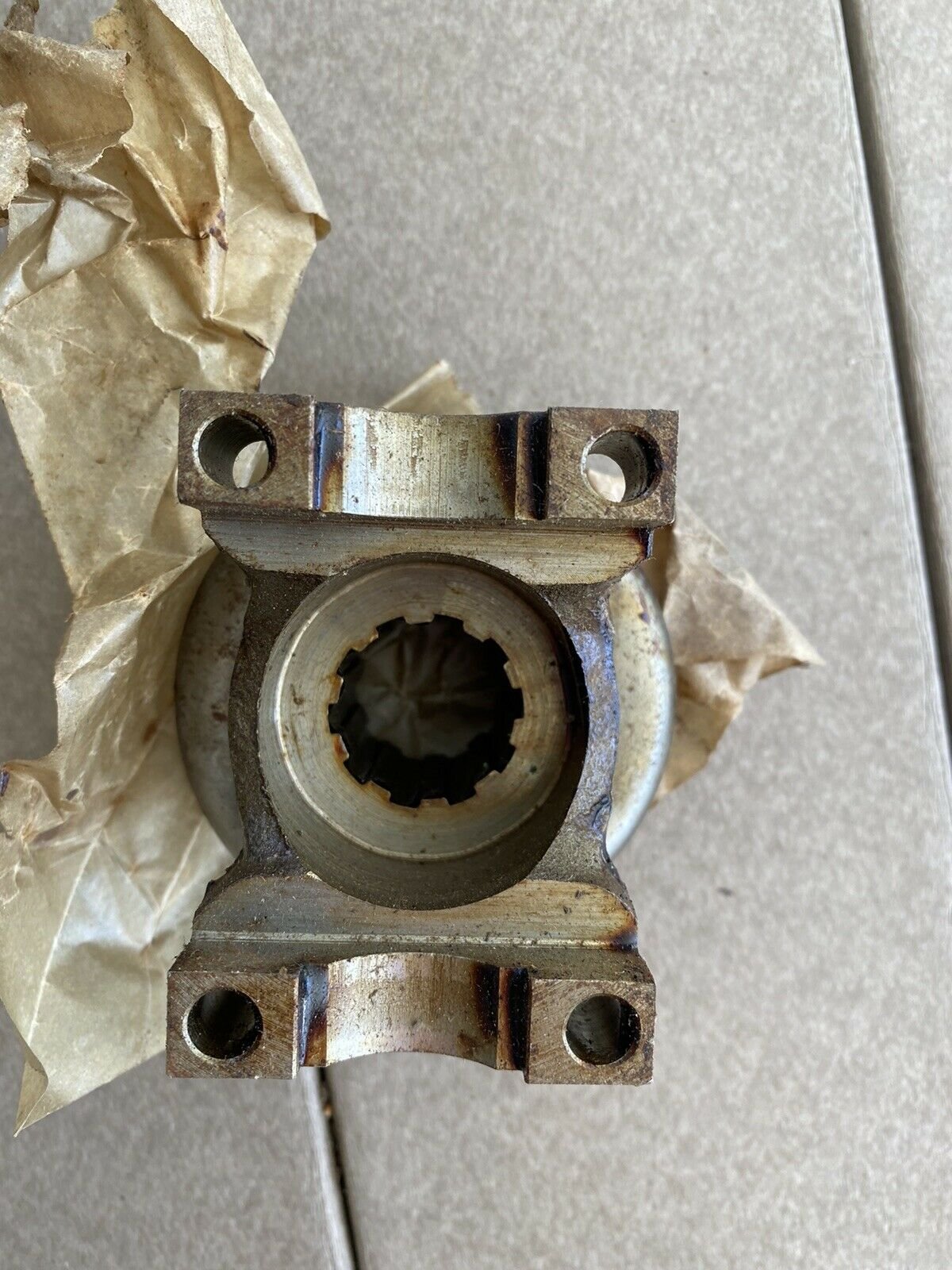 DRIVE PINION FLANGE