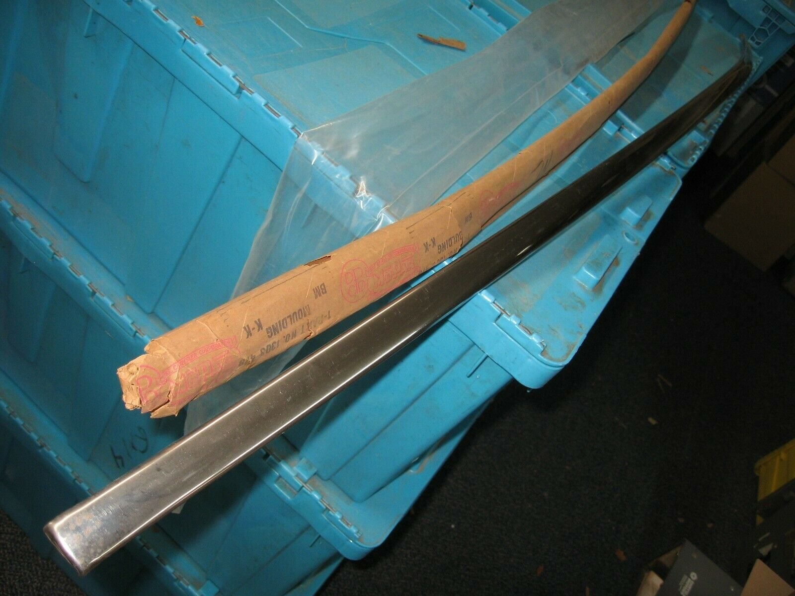 QUARTER MOULDING