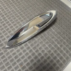 DOOR HANDLE