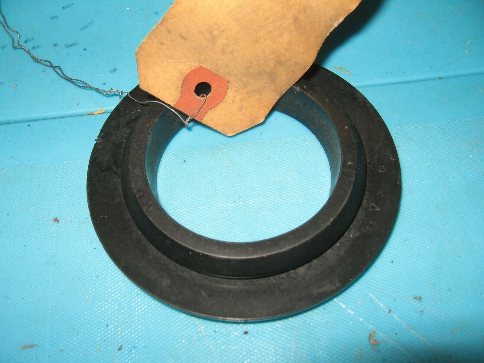 NOS Mopar Fuel Tank Filler Grommet 1953-4 Chrysler Dodge & DeSoto Models - Image 2