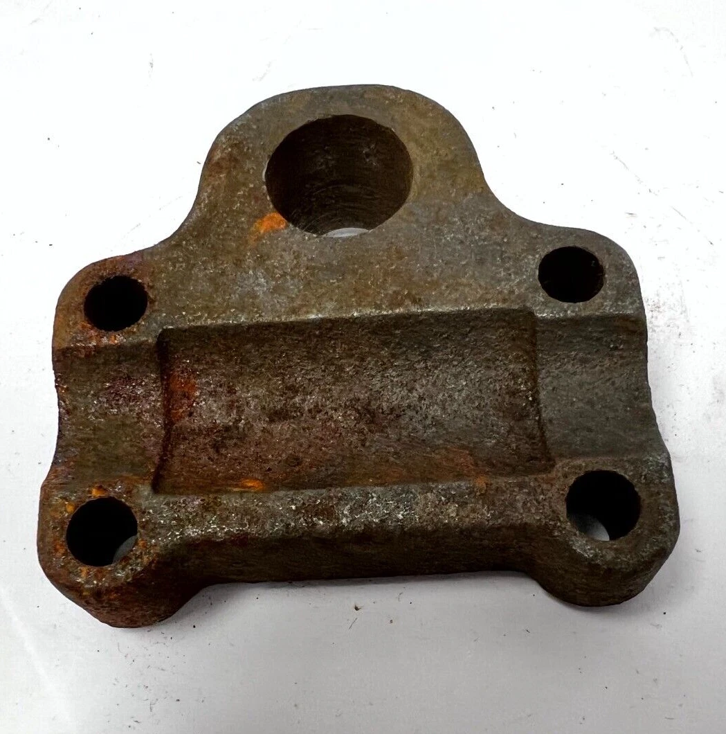 NOS Mopar Power Steering Booster Cylinder Clamp Bracket 1957-68 Dodge Truck Medium Duty Models With 5000 LB Axle - Image 2