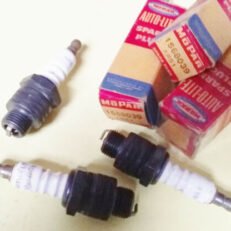 SPARK PLUG