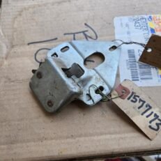 TRUNK LATCH