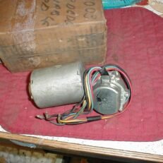 WIPER MOTOR