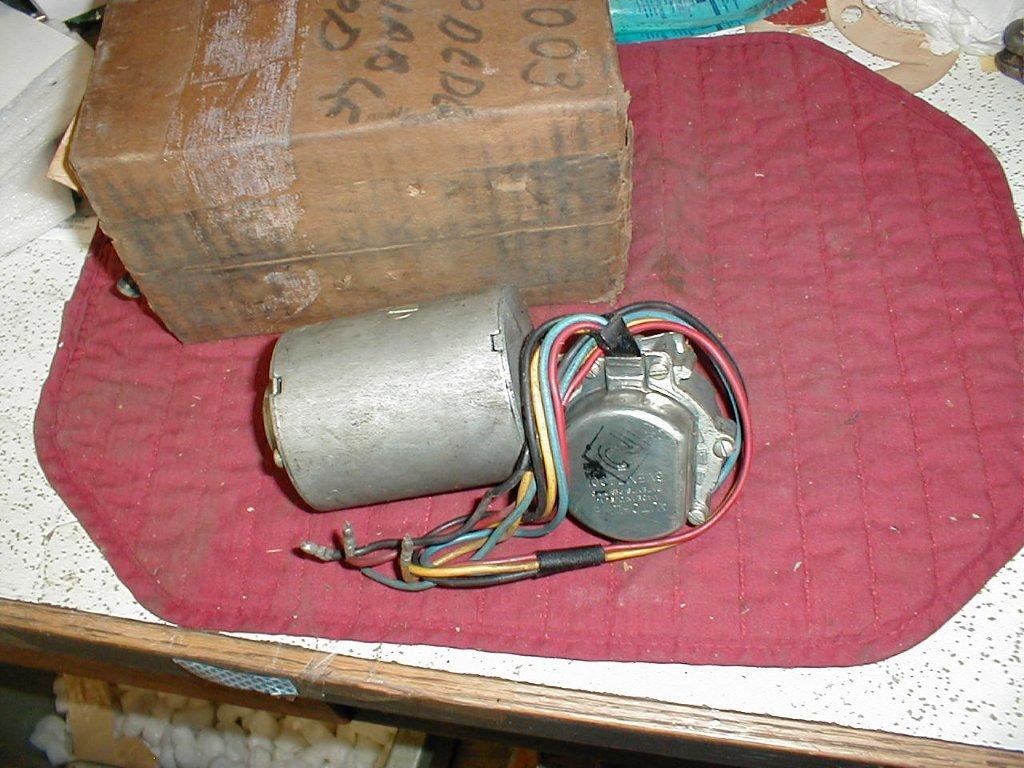 WIPER MOTOR