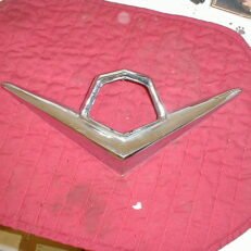 HOOD MEDALLION BASE
