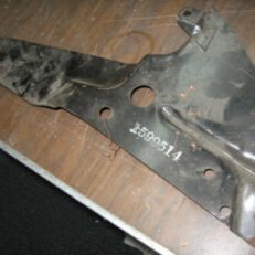 RADIATOR YOKE BRACKET