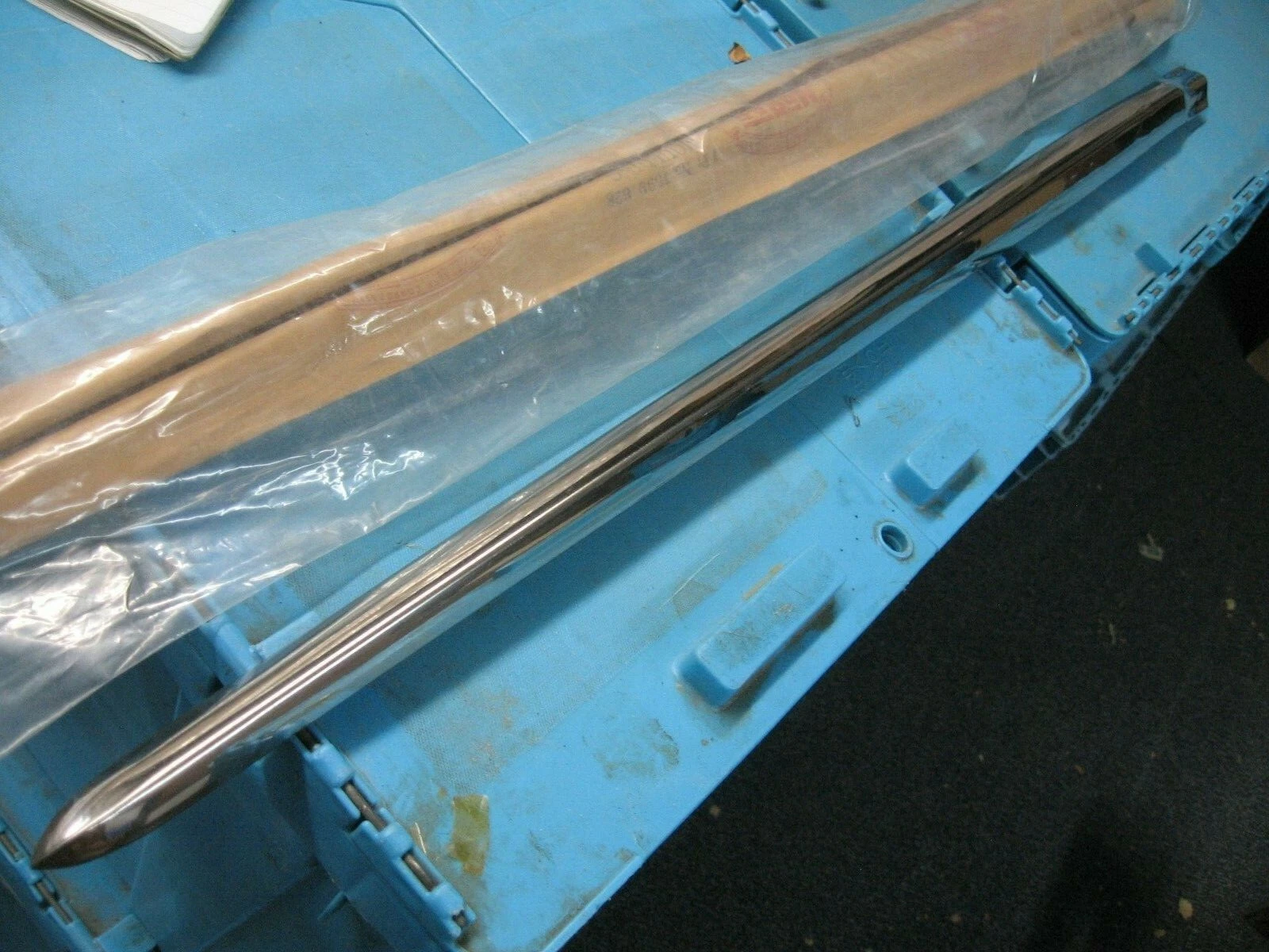 QUARTER MOULDING