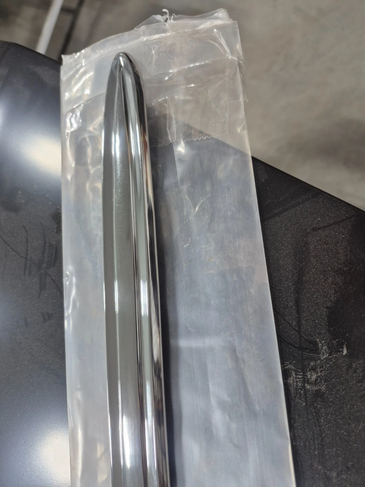 FENDER MOULDING