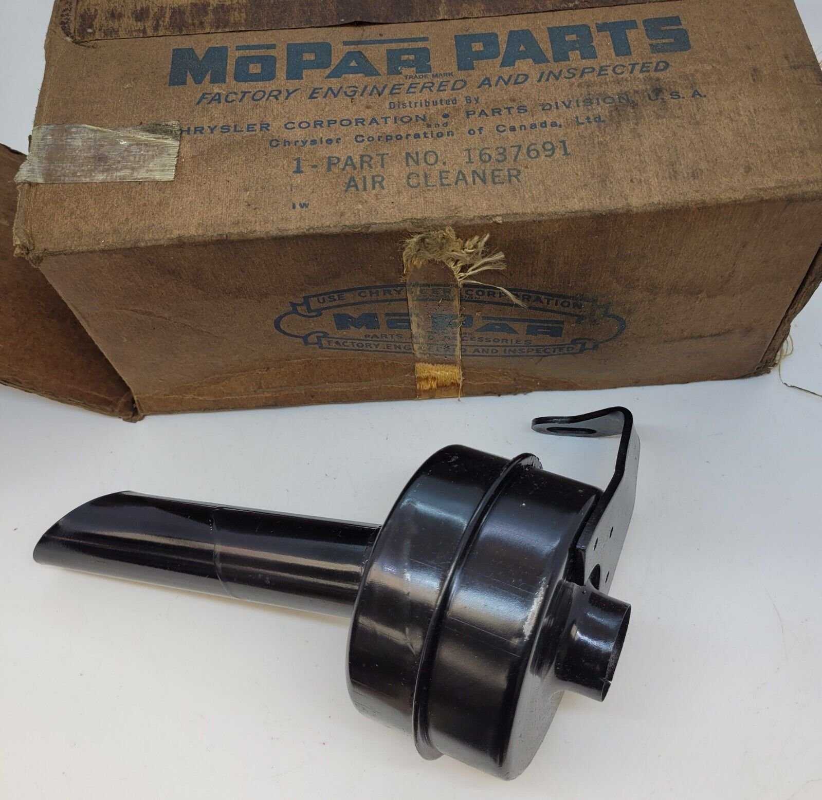 CRANKCASE AIR CLEANER