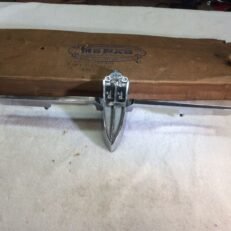 TAILGATE ORNAMENT