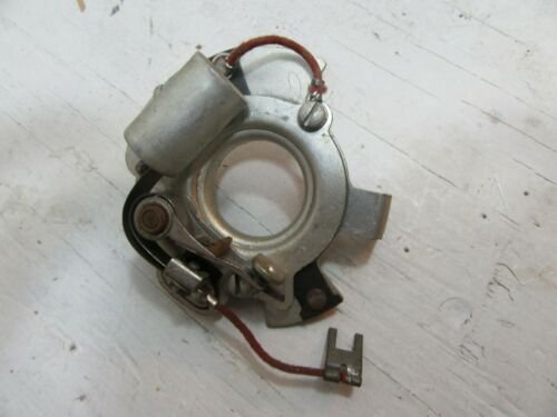 BREAKER PLATE