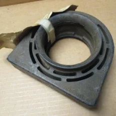 DRIVESHAFT SUPPORT