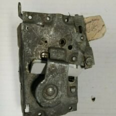 DOOR LATCH