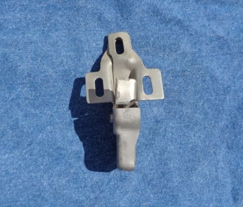 DECK LID LATCH