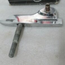 VENT WING BRACKET