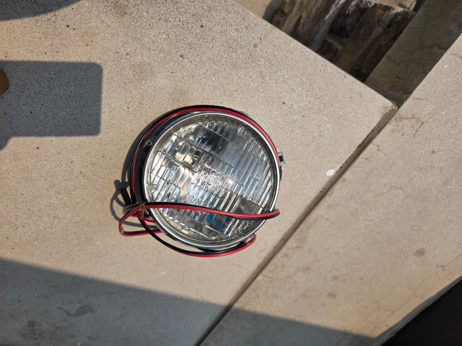 HEADLIGHT ASSY