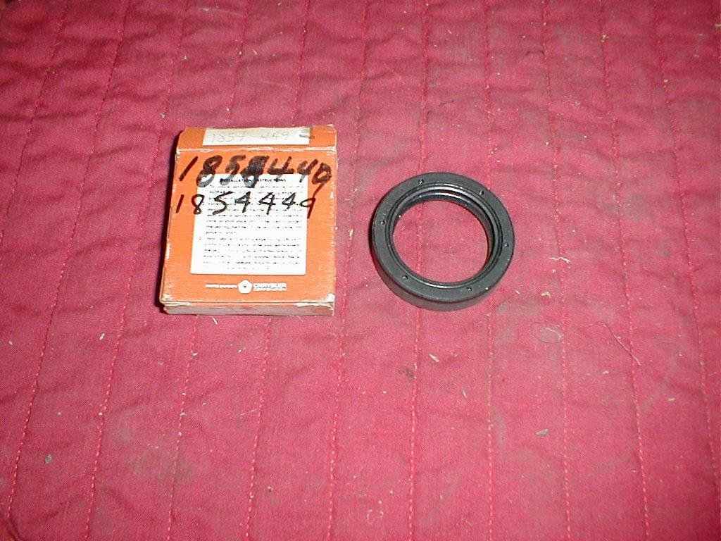 TRANS REAR OIL SEAL