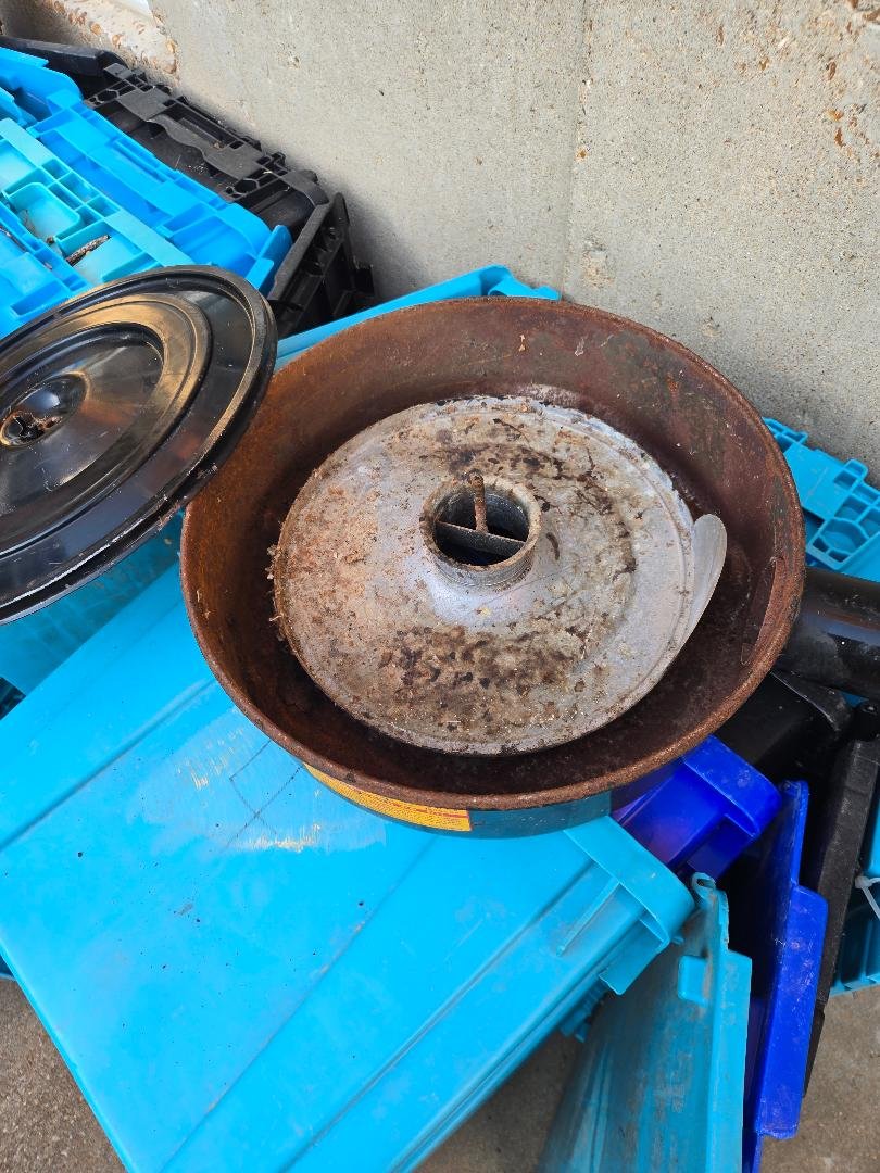 AIR CLEANER