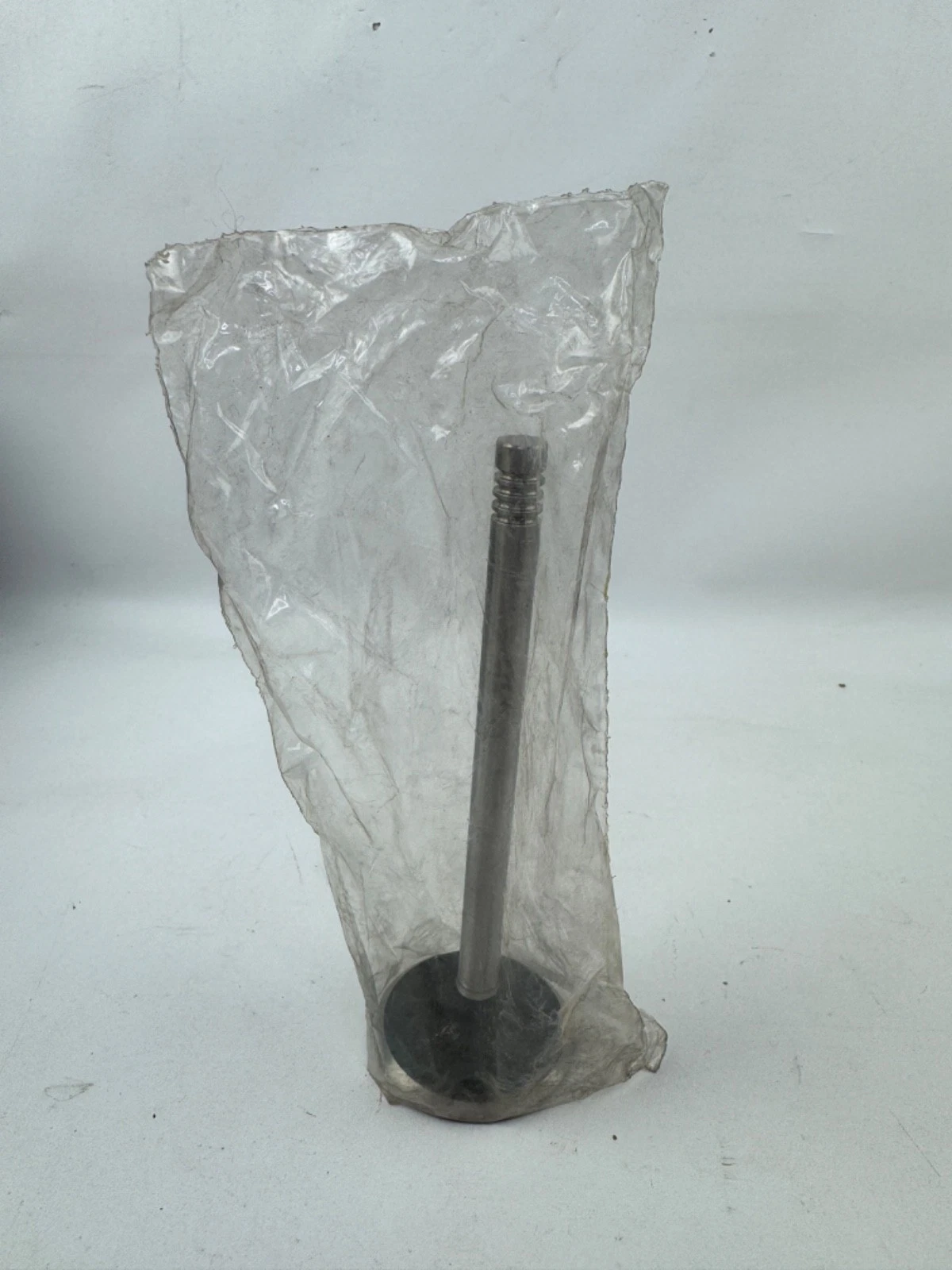 INTAKE VALVE