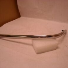 FENDER MOULDING