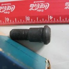 WHEEL STUD