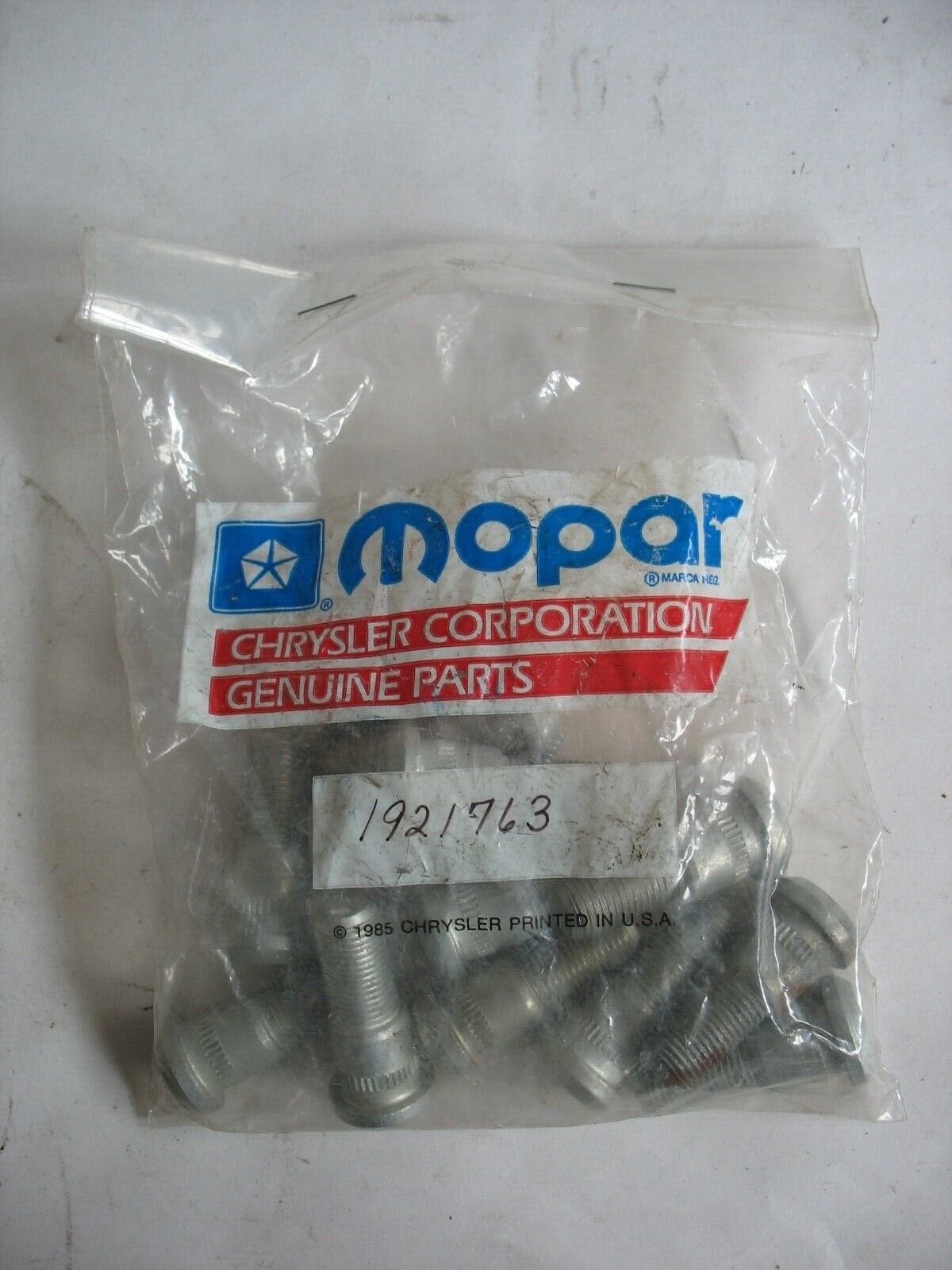WHEEL STUD