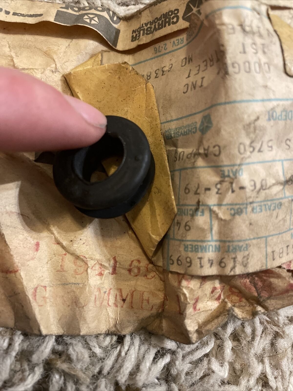 SHIFT GROMMET