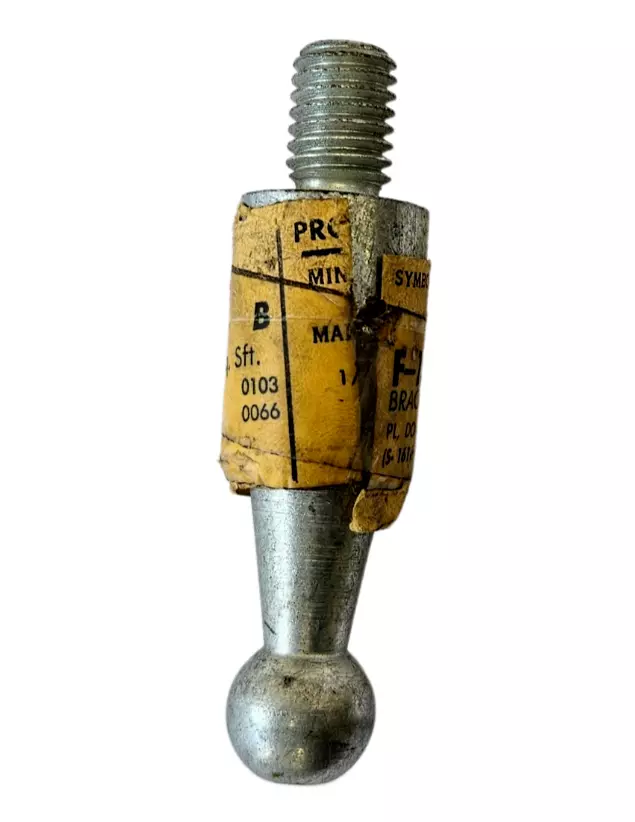 CLUTCH TORQUE STUD