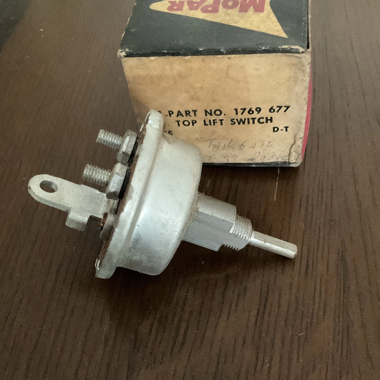 CONVERTIBLE TOP SWITCH