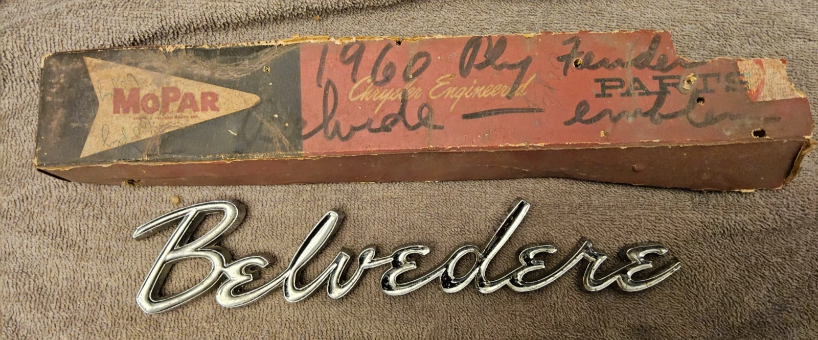 FENDER NAMEPLATE