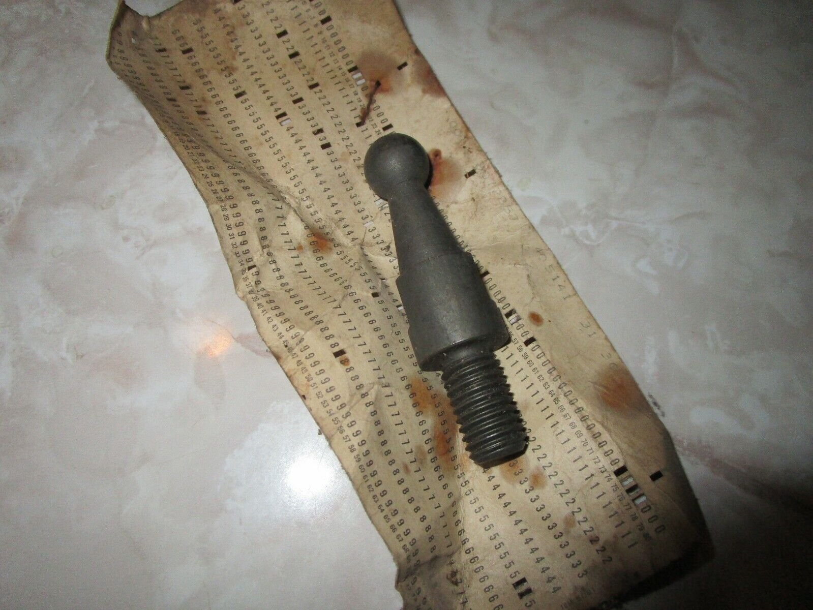 CLUTCH TORQUE STUD