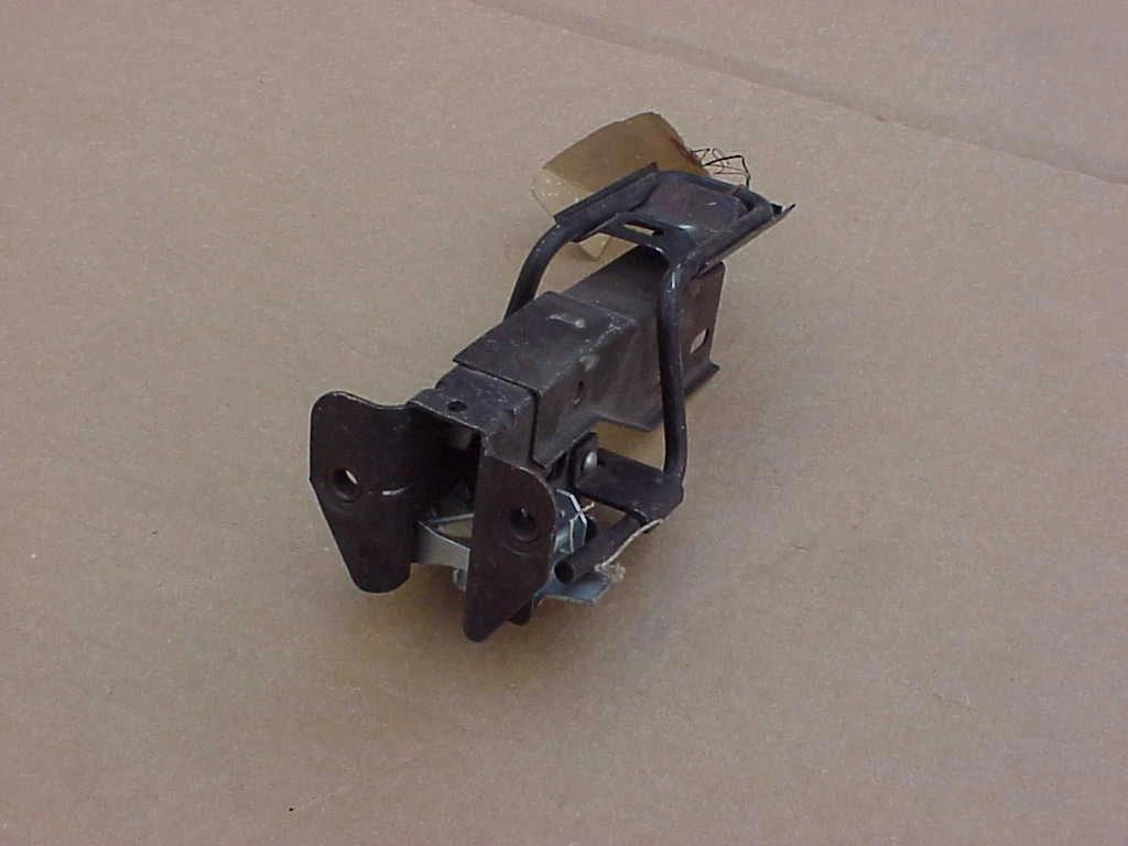 HOOD LATCH
