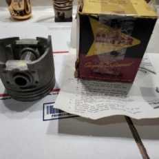 ENGINE PISTON