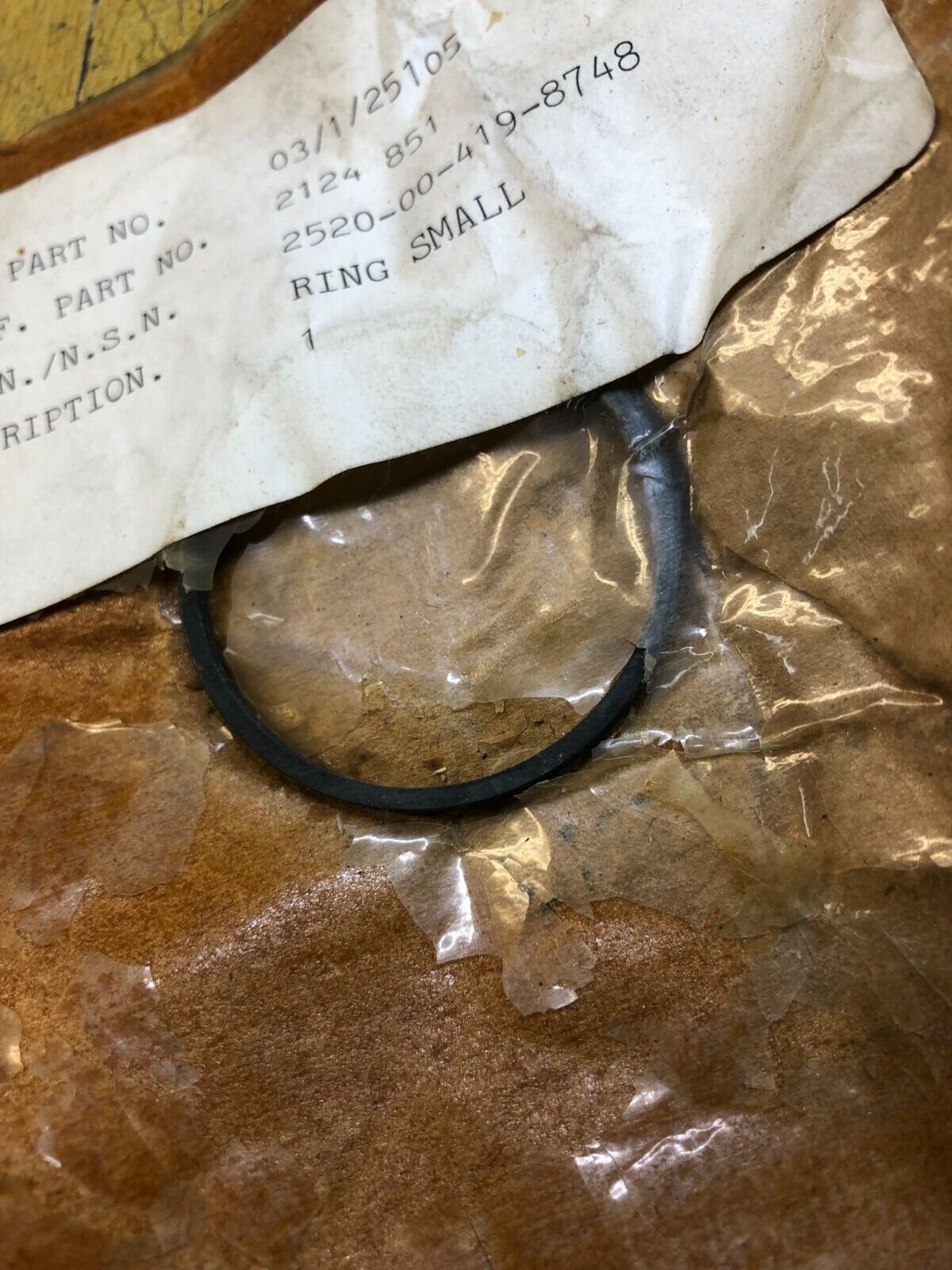 KICKDOWN SERVO SNAP RING