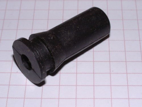 THROTTLE LEVER INSULATOR