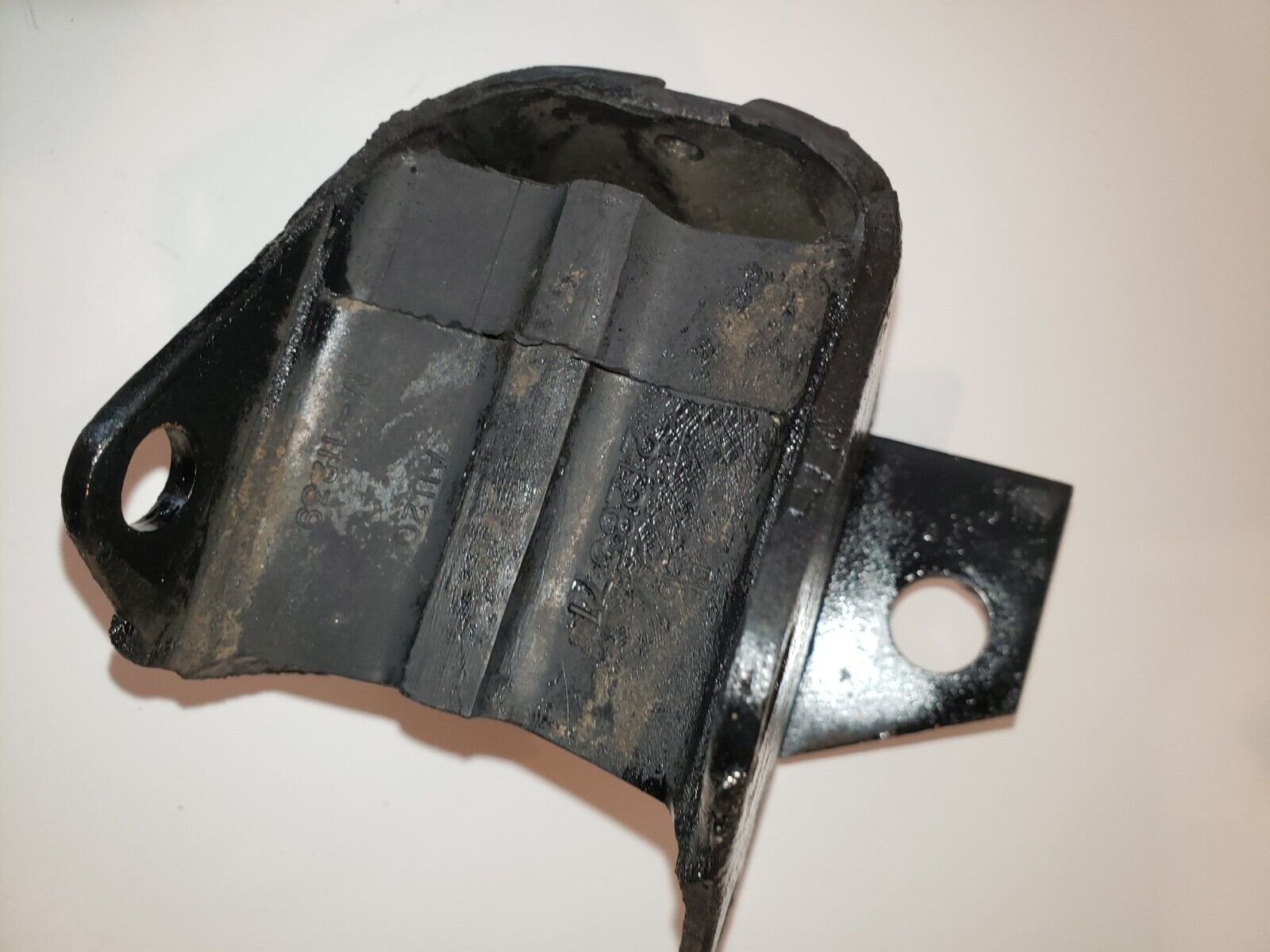 MOTOR MOUNT