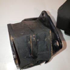 MOTOR MOUNT