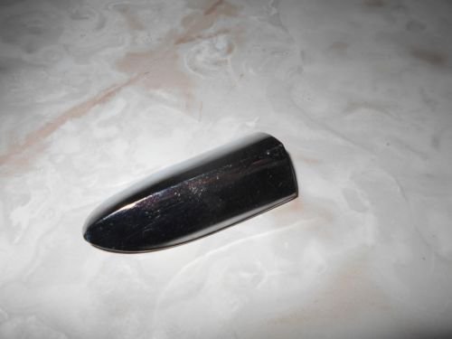 TAIL BEZEL